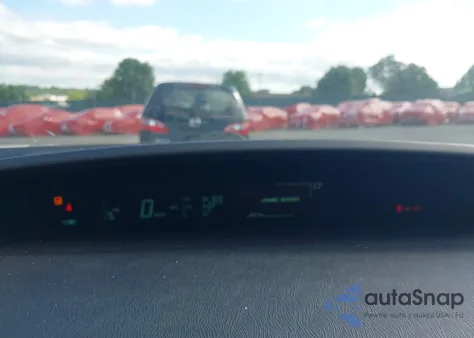 2012 Toyota Prius Three z USA, uszkodzony, nr VIN JTDKN3DU0C1541637